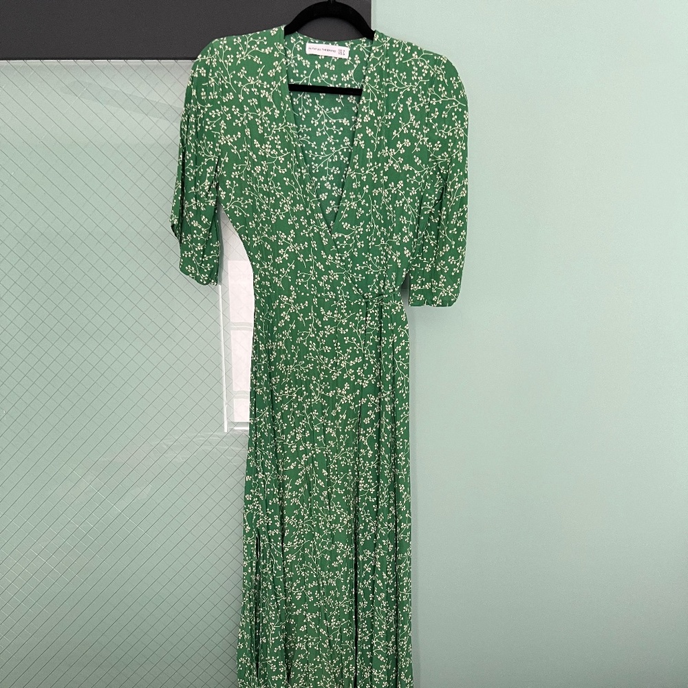 FAITHFULL THE BRAND Floral Print Midi Length Dress (M)